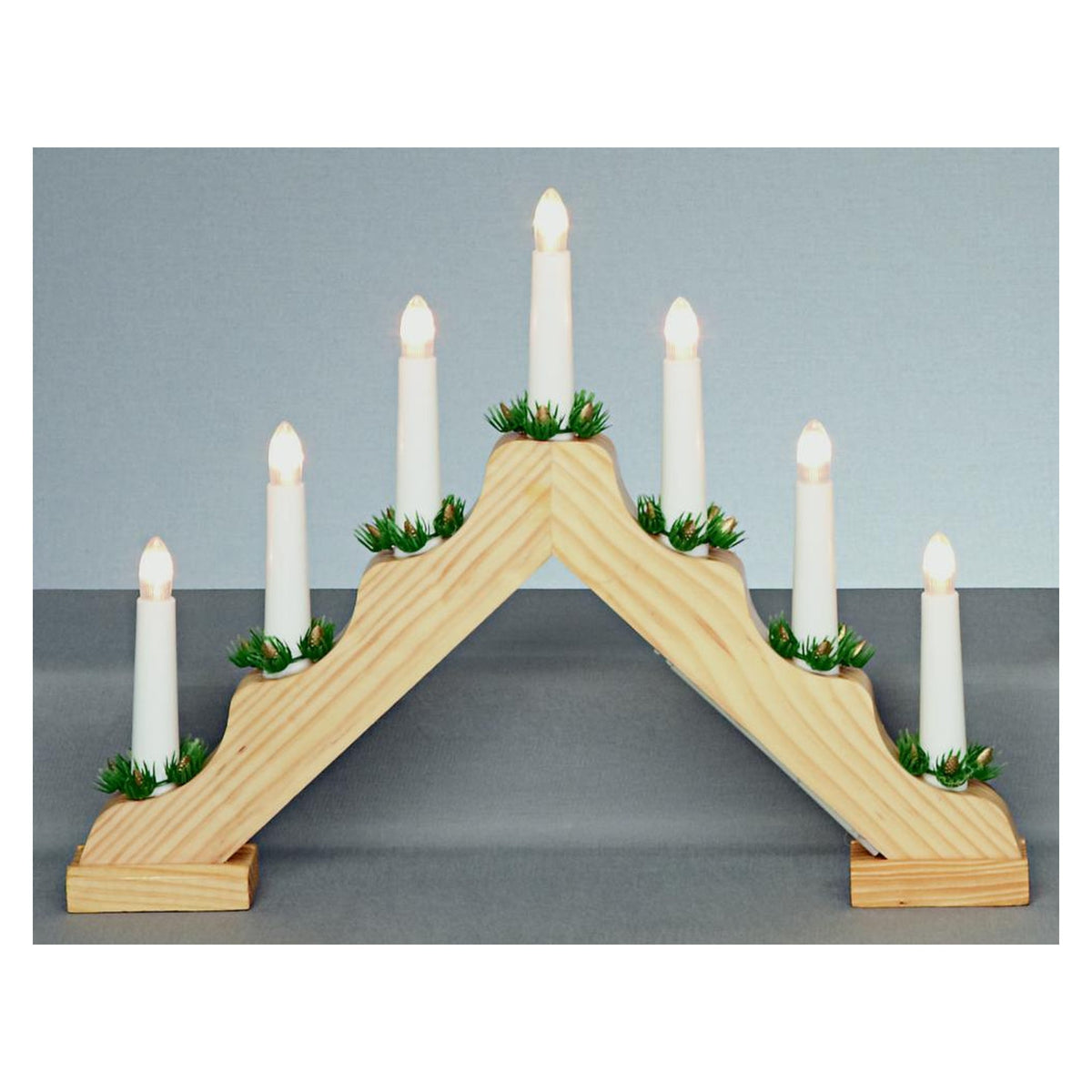 Battery Operated 7 LED Wooden Candlebridge - 40cm