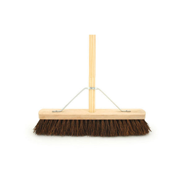 Bentley 18 inch stiff bassine platform brush with handle