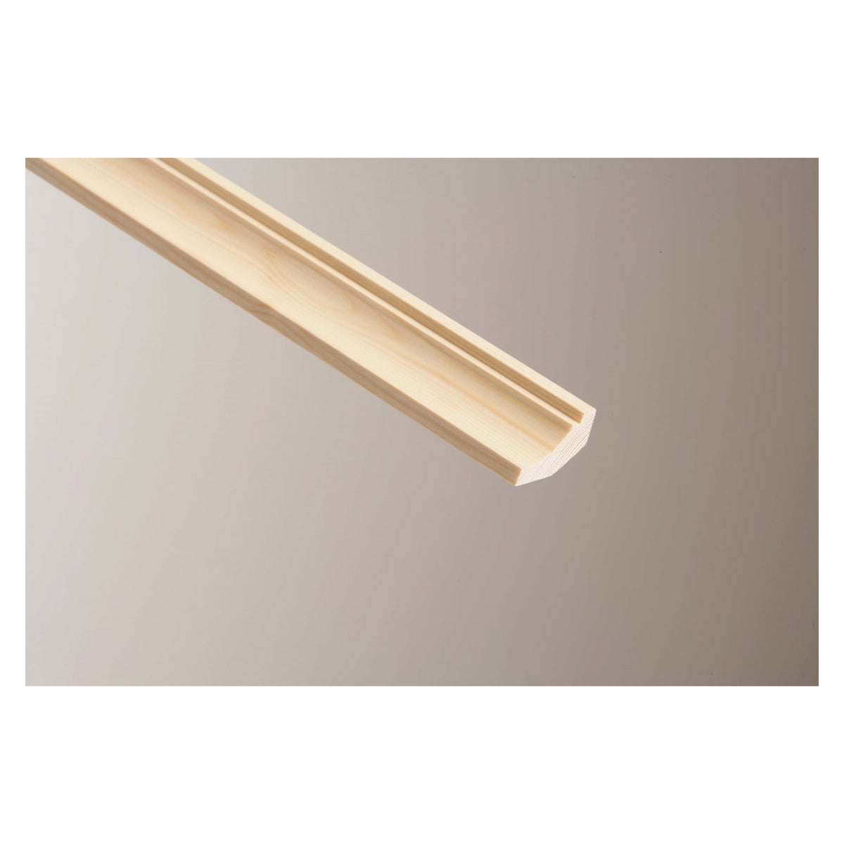 Cheshire Mouldings pine worktop scotia 32 x 21mm x 2.4m