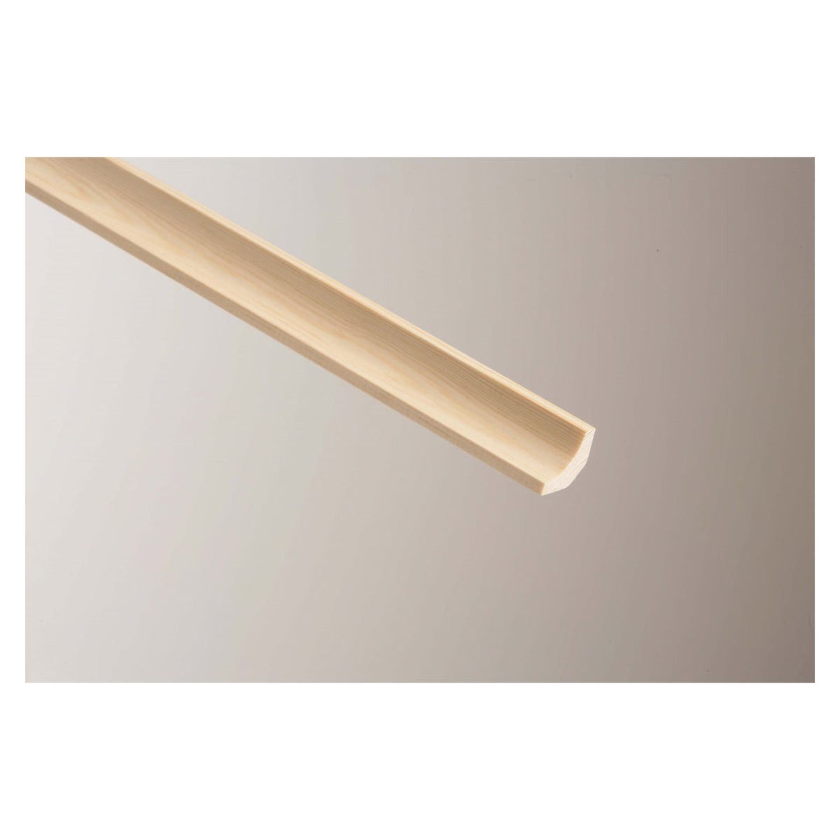 Cheshire Mouldings white primed scotia 21 x 21mm