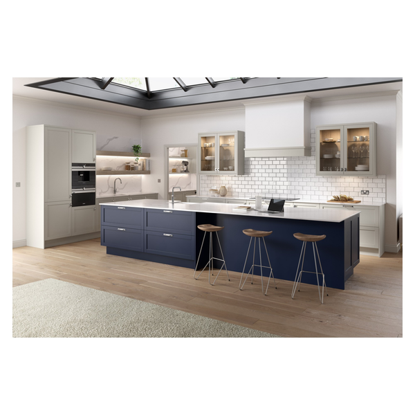Chippendale Monarch painted Shaker kitchen layout
