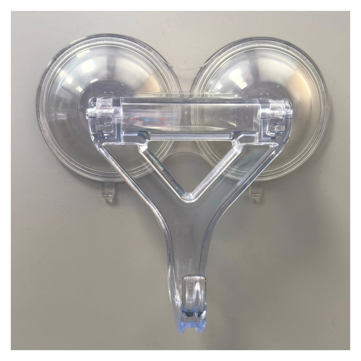 Clear Wreath Hanger With Double Suction