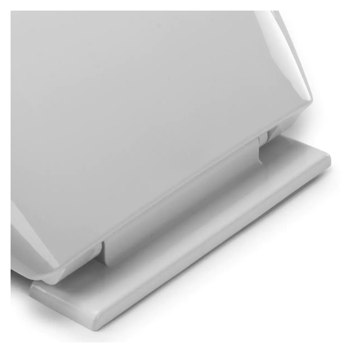 Croydex anti bacterial soft close toilet seat, view 5