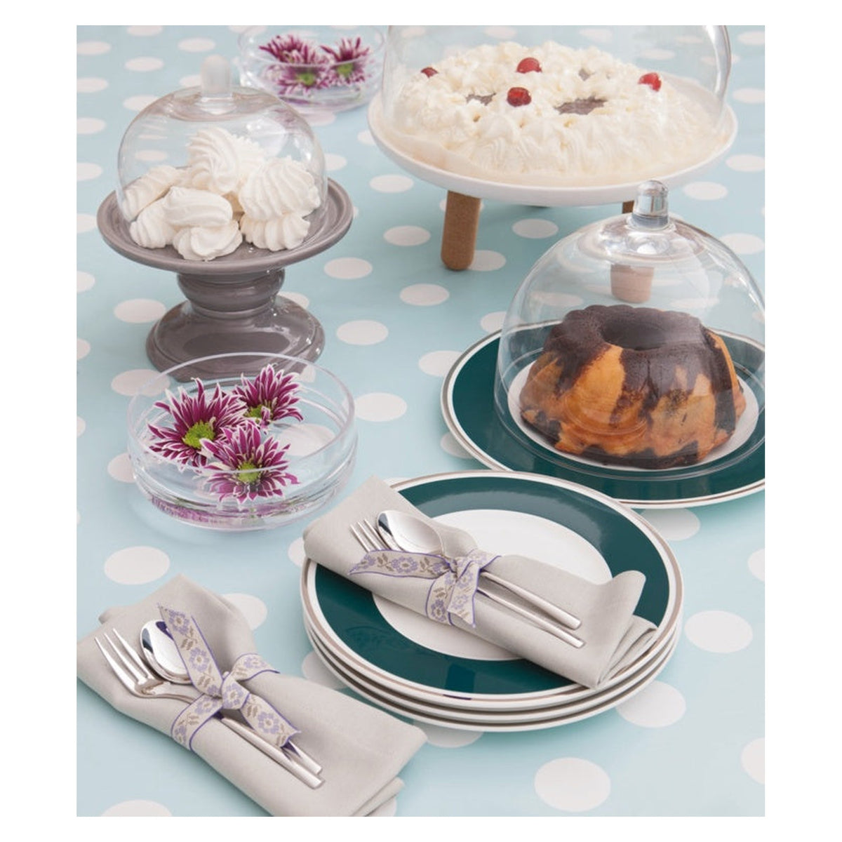 d-c-fix Manhattan Venita Mint tablecloth roll, view 2