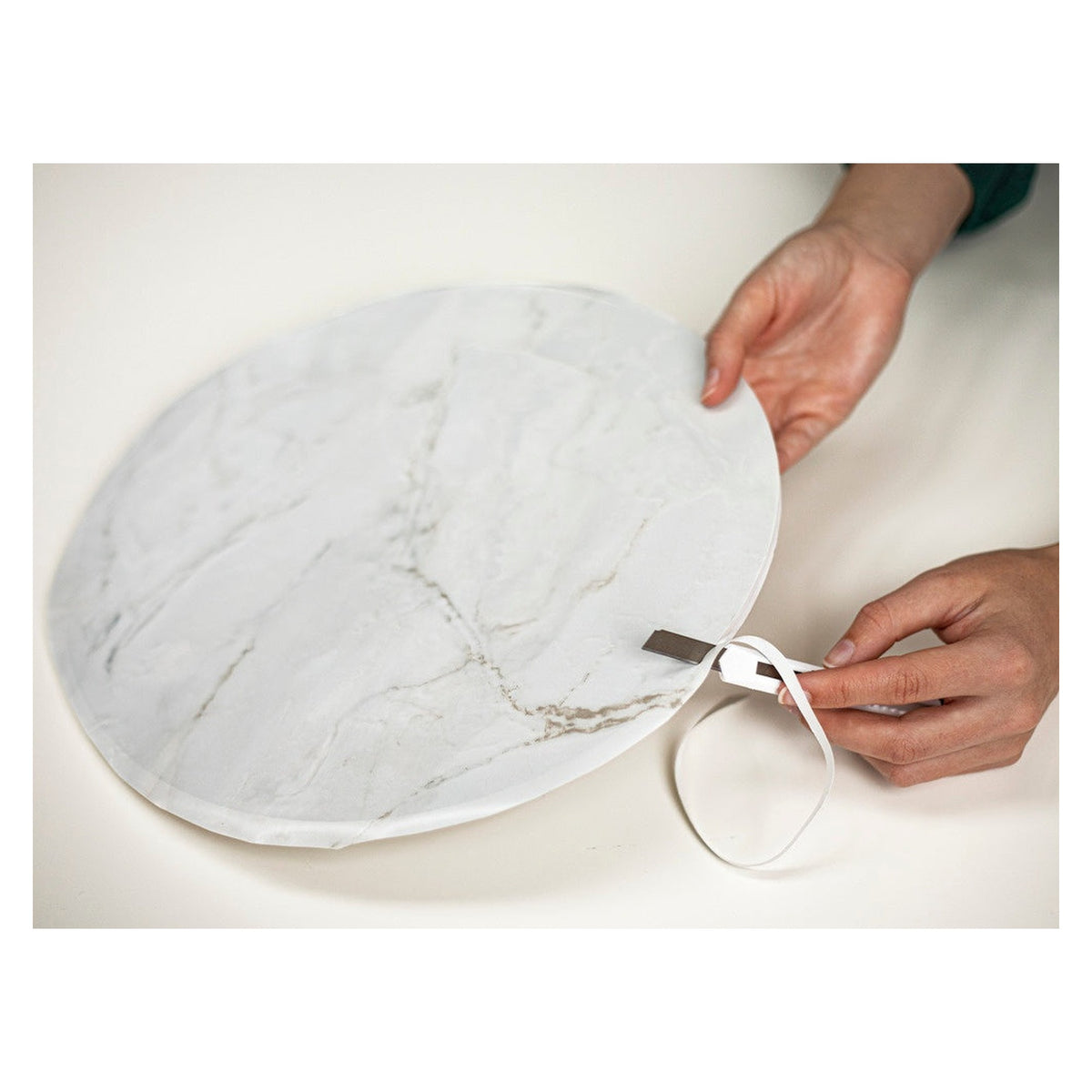 d-c-fix Romeo White self adhesive film 67.5cm x 2m, view 2