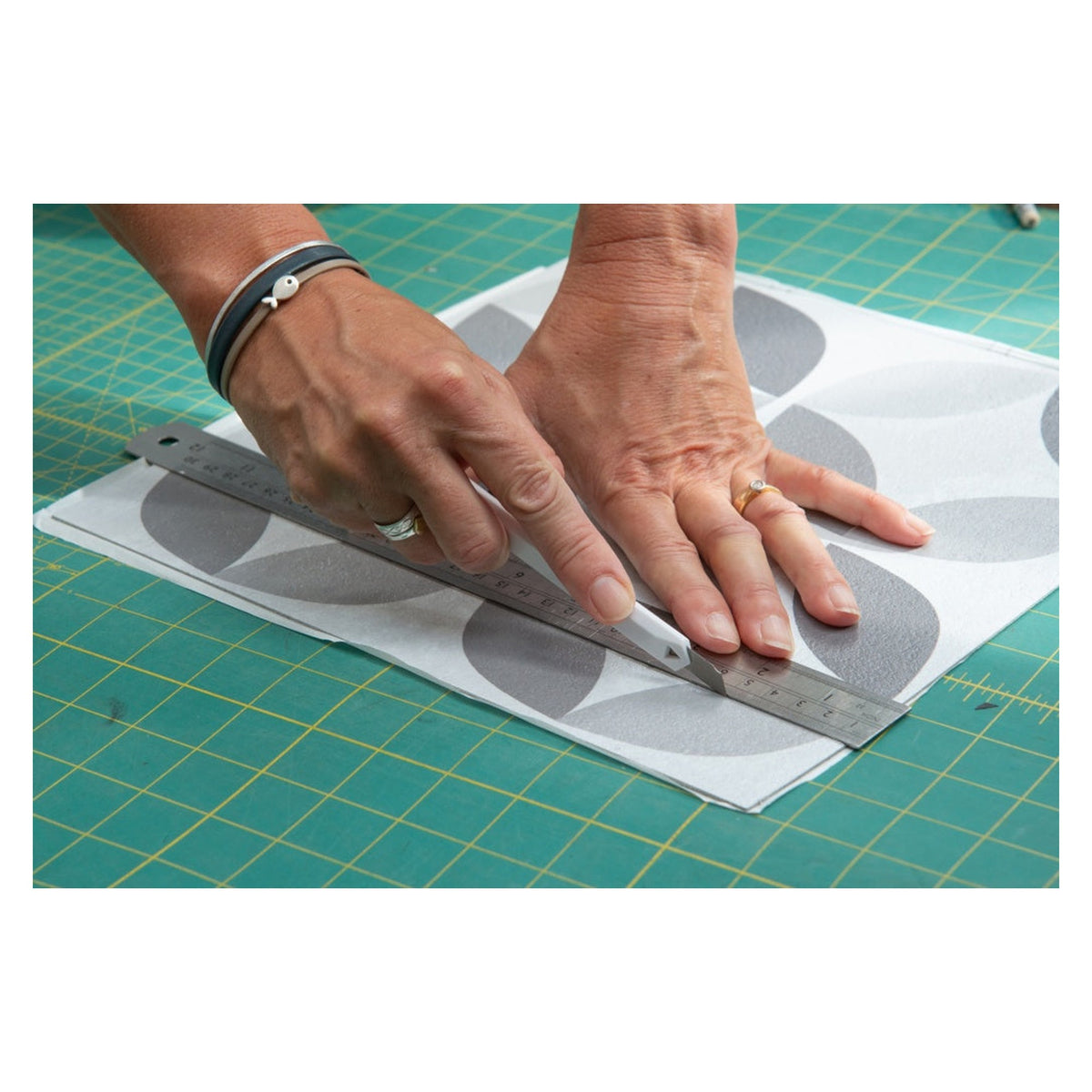 d-c-fix Geometric self adhesive floor tiles, 11 pieces covering 1sqm, view 3