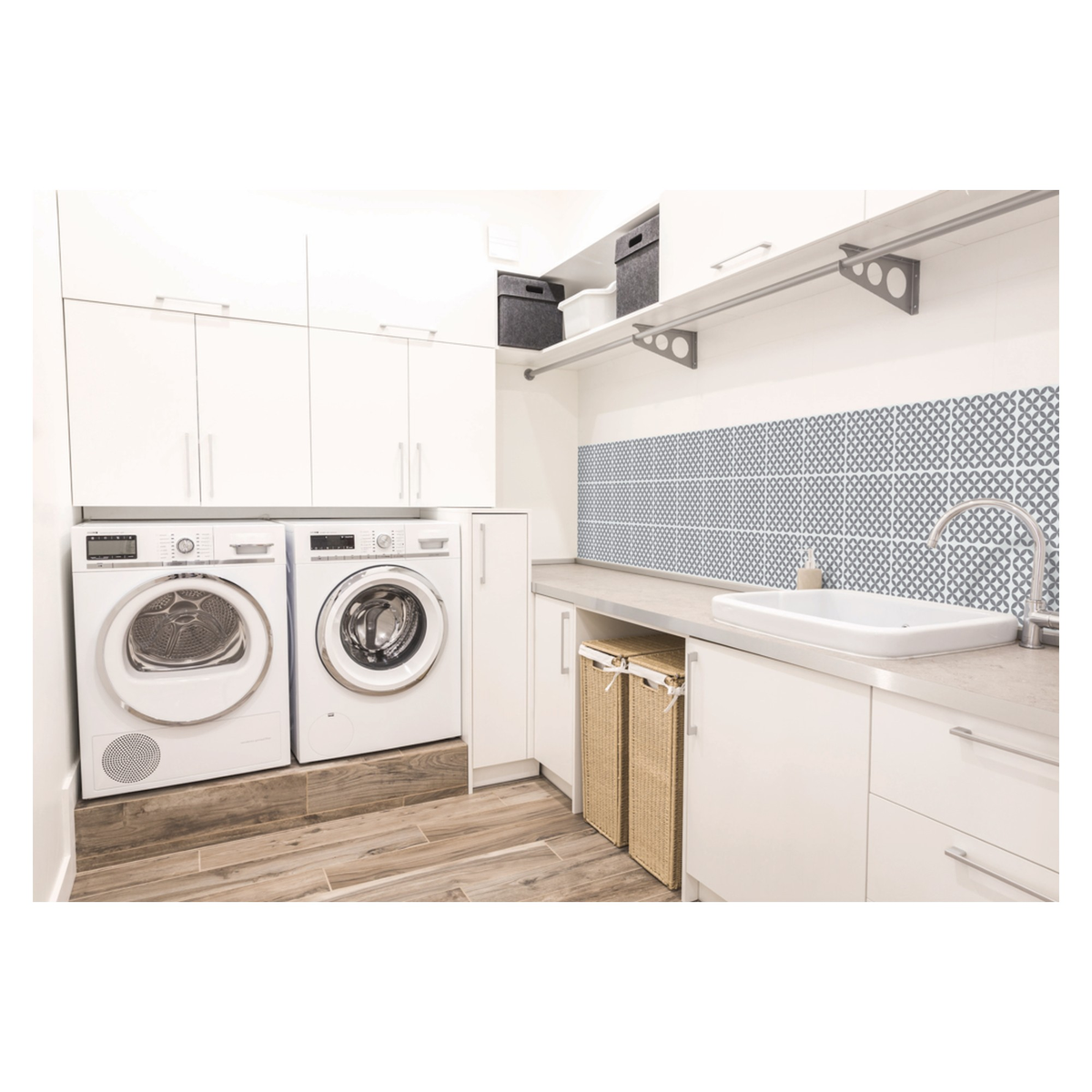 d-c-fix Amira Grey self adhesive wall tiles 15cm x 15cm pack of 6, view 4