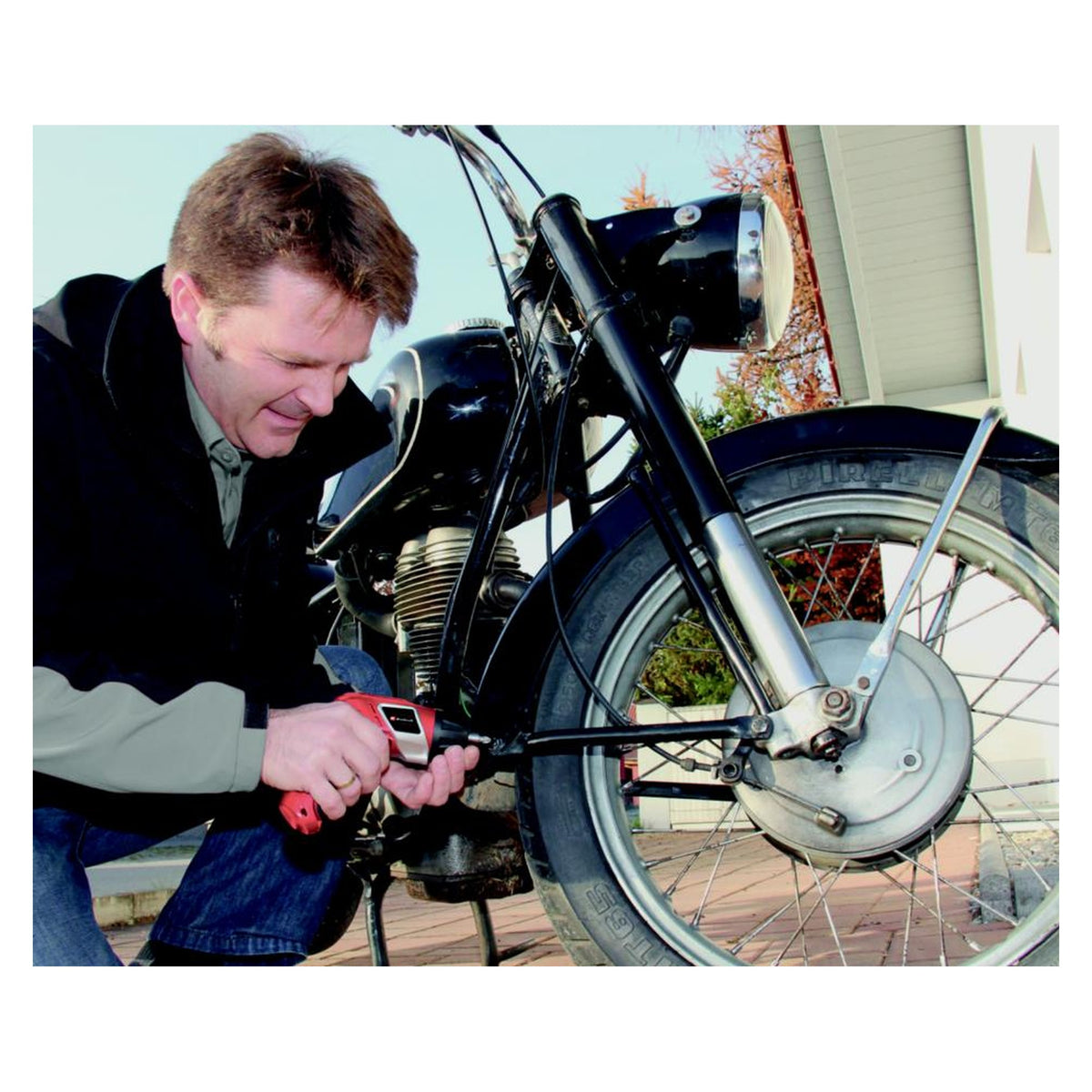 Einhell 3.6V cordless screwdriver with bits, view 2
