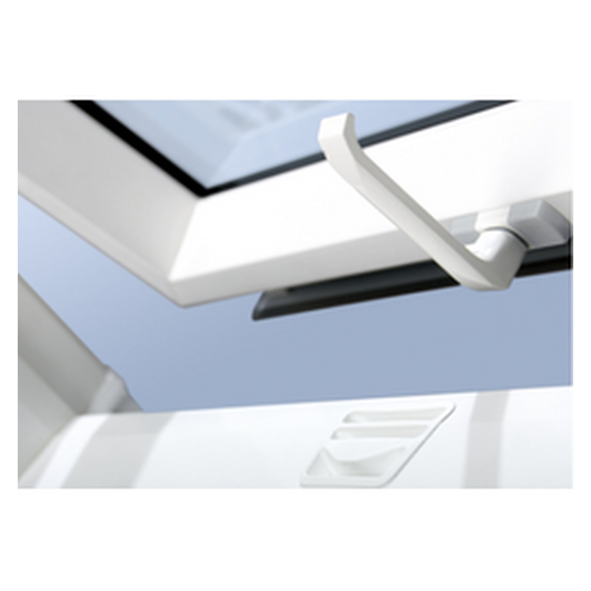 Fakro 877N02 white PVC-U roof window, 55 x 98cm, view 4