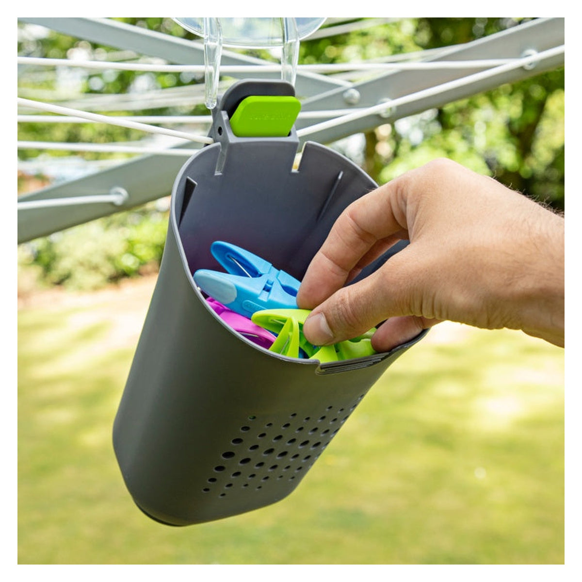 Minky Brite peg basket with 24 soft grip pegs, view 2