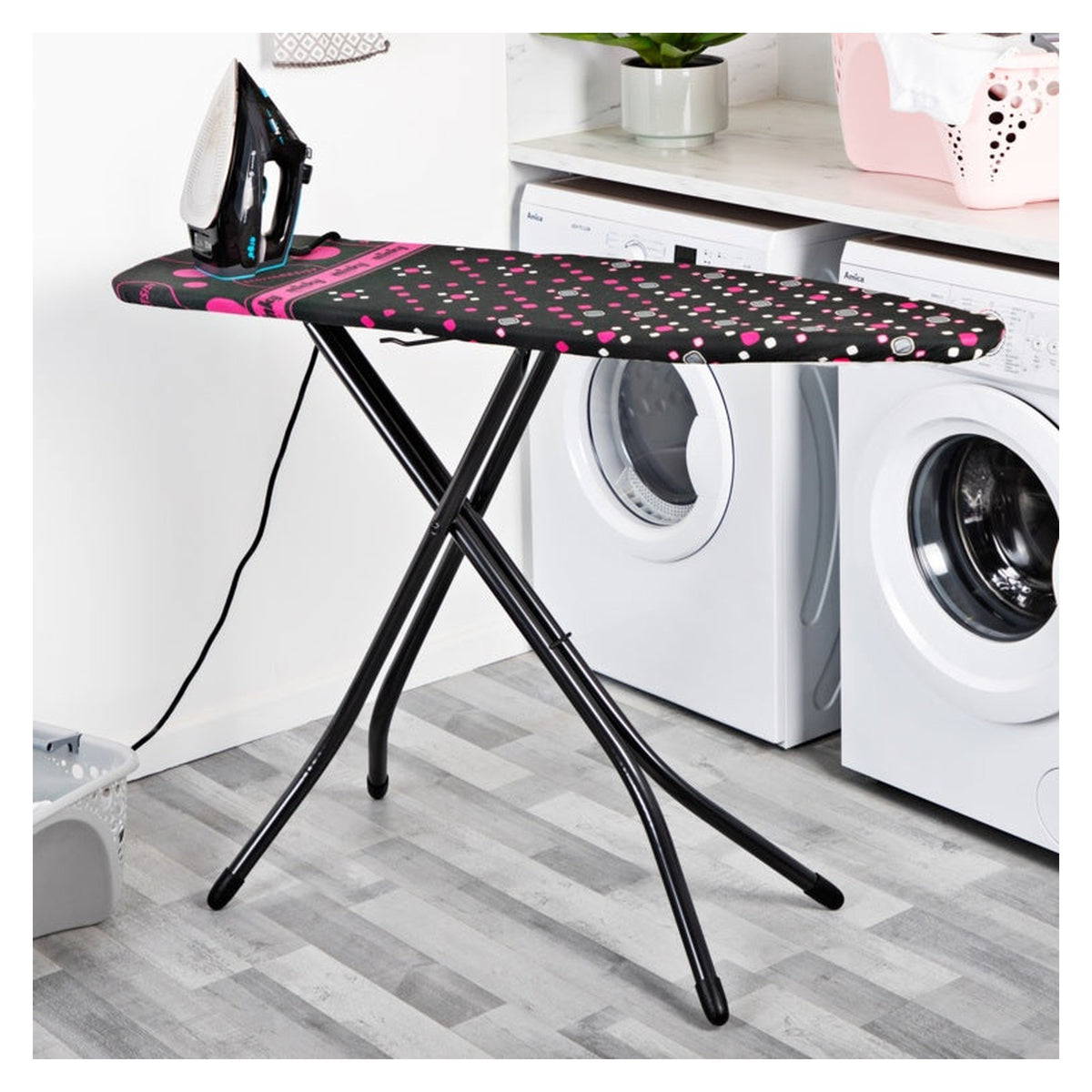 Minky Hot Spot Pro ironing board 122 x 38cm, view 2