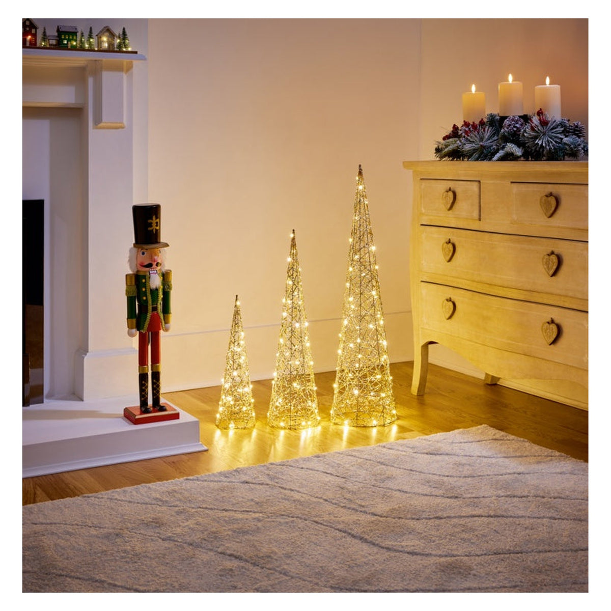 Premier lit golden elegance twist cones set of 3, 80cm