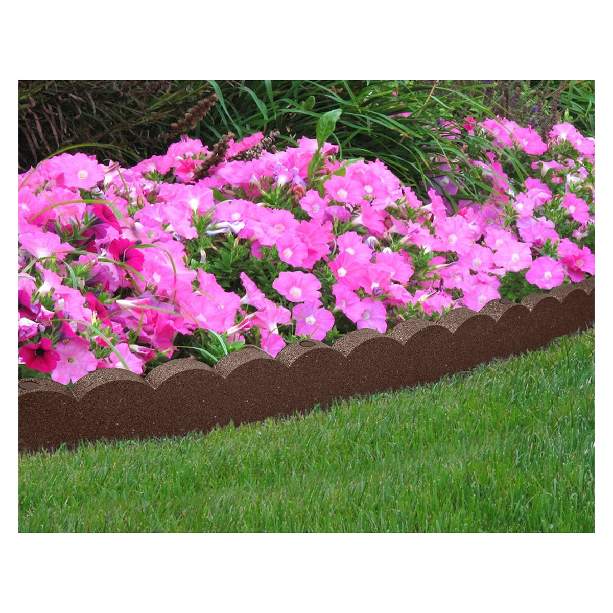 Primeur Flexi Curve scallop border in terracotta, view 2