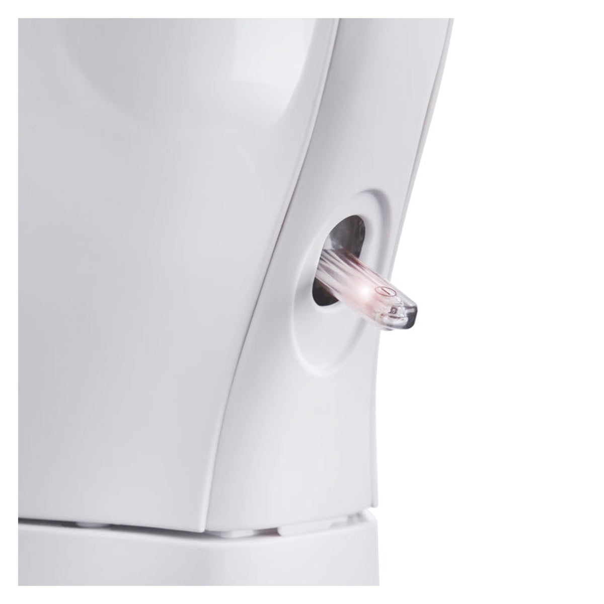 Quest 1.7L white cordless jug kettle, view 3