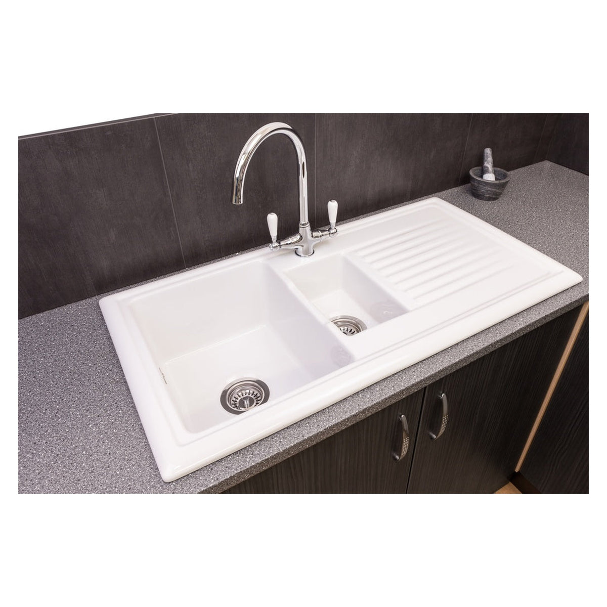 Reginox white ceramic reversible 1.5 bowl kitchen sink, view 2