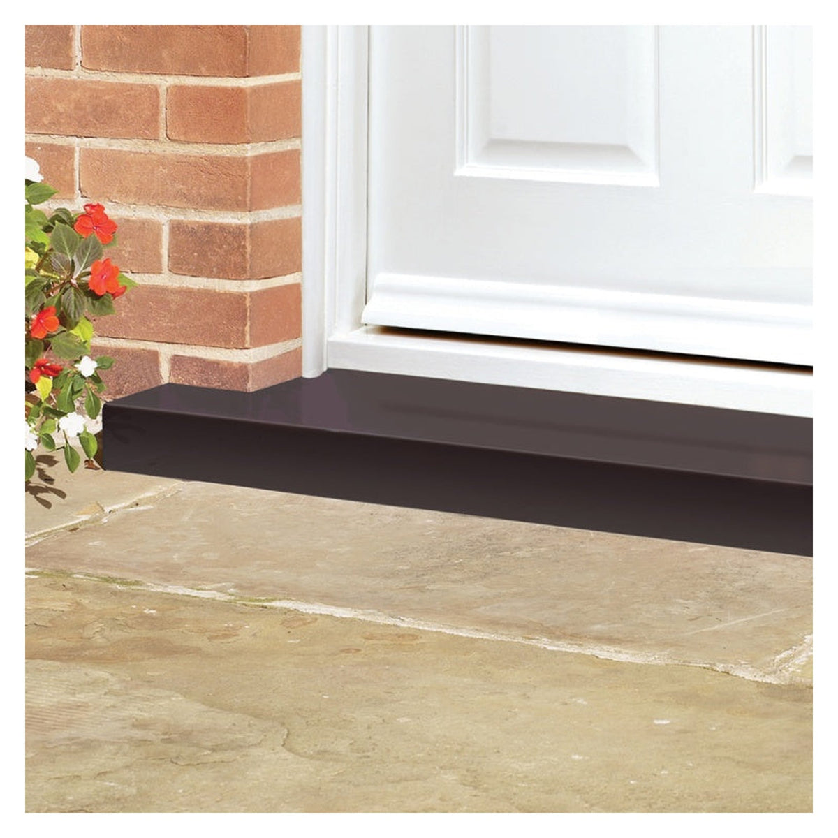 Ronseal Diamond Hard Door Step Paint 750ml in Black, view 3