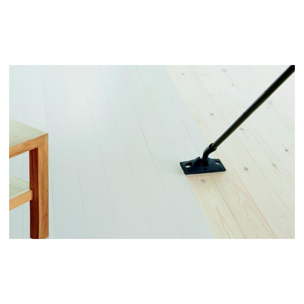 Ronseal Diamond Hard Floor Paint 750ml tin in White, view 3