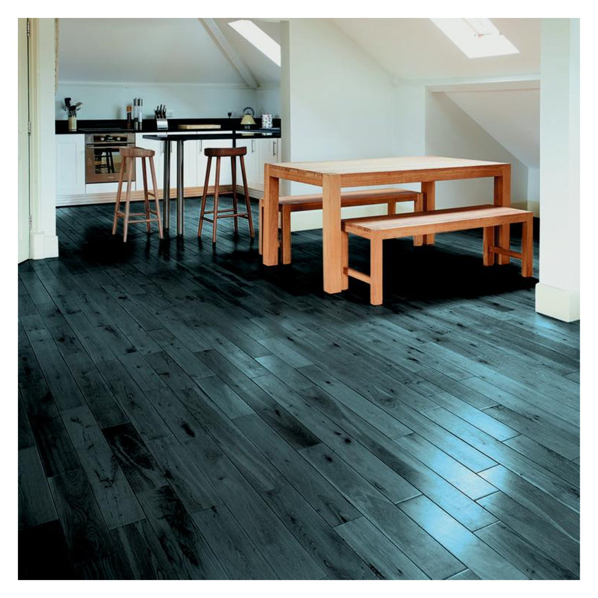 Ronseal Diamond Hard Floor Varnish Satin Ebony 2.5L, view 3