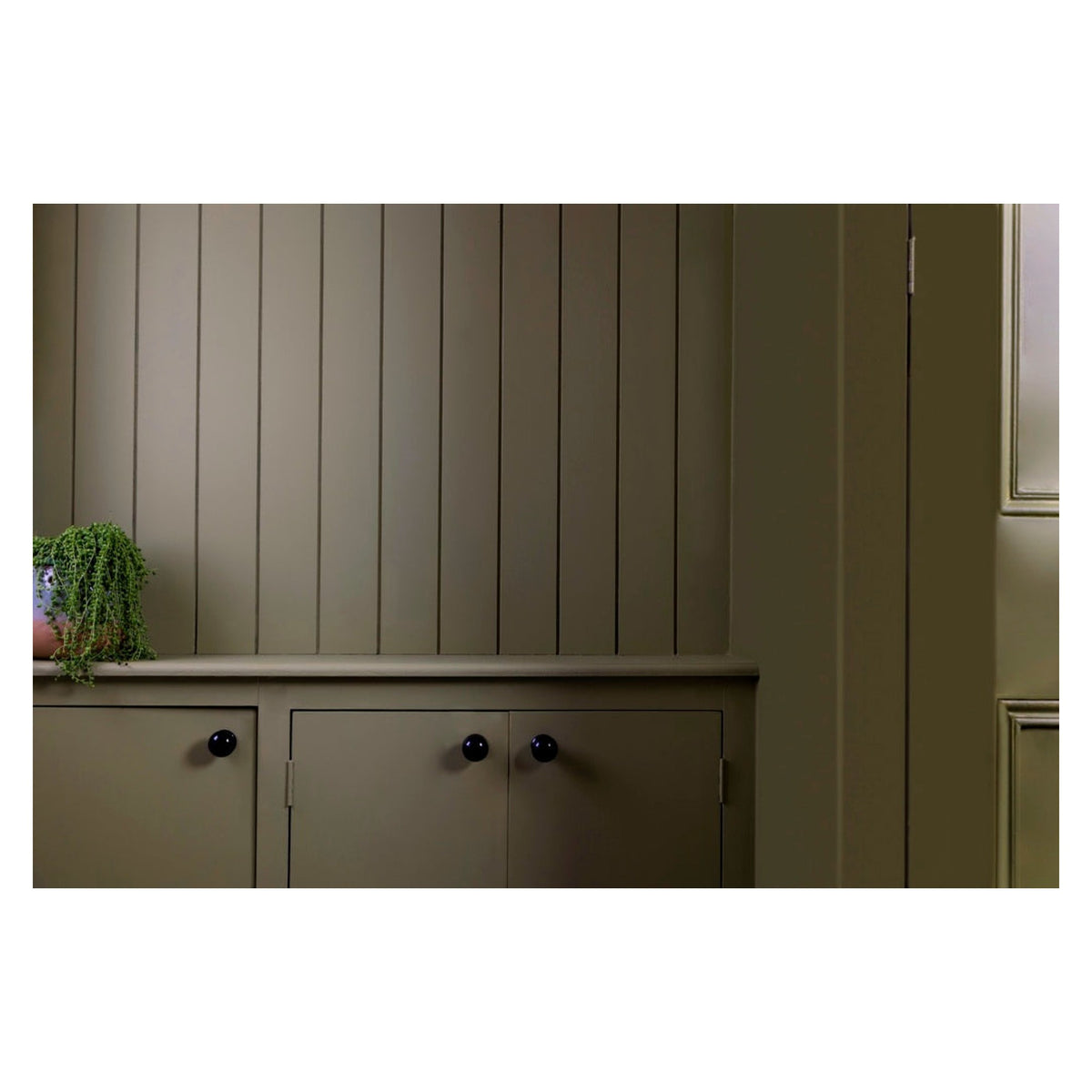 Ronseal One Coat Everywhere Matt Paint 2.5L tin in Olive, view 4