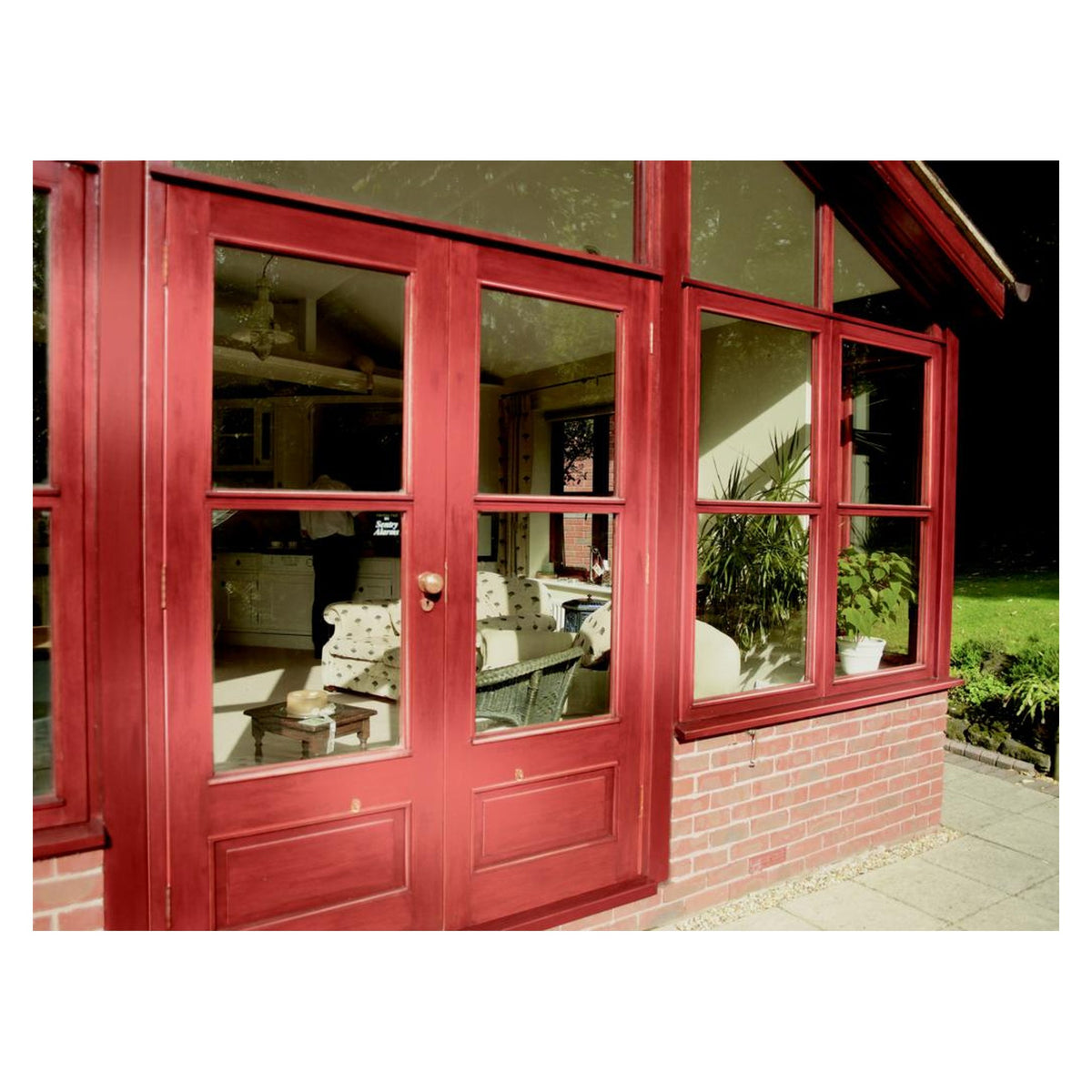 Ronseal Quick Drying Woodstain Satin 750ml in Deep Mahogany, view 4