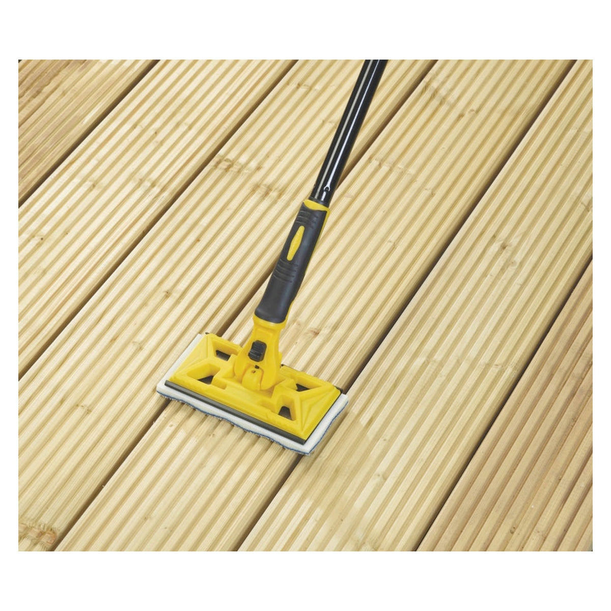 Ronseal Ultimate Finish decking pad kit with extension pole, view 3