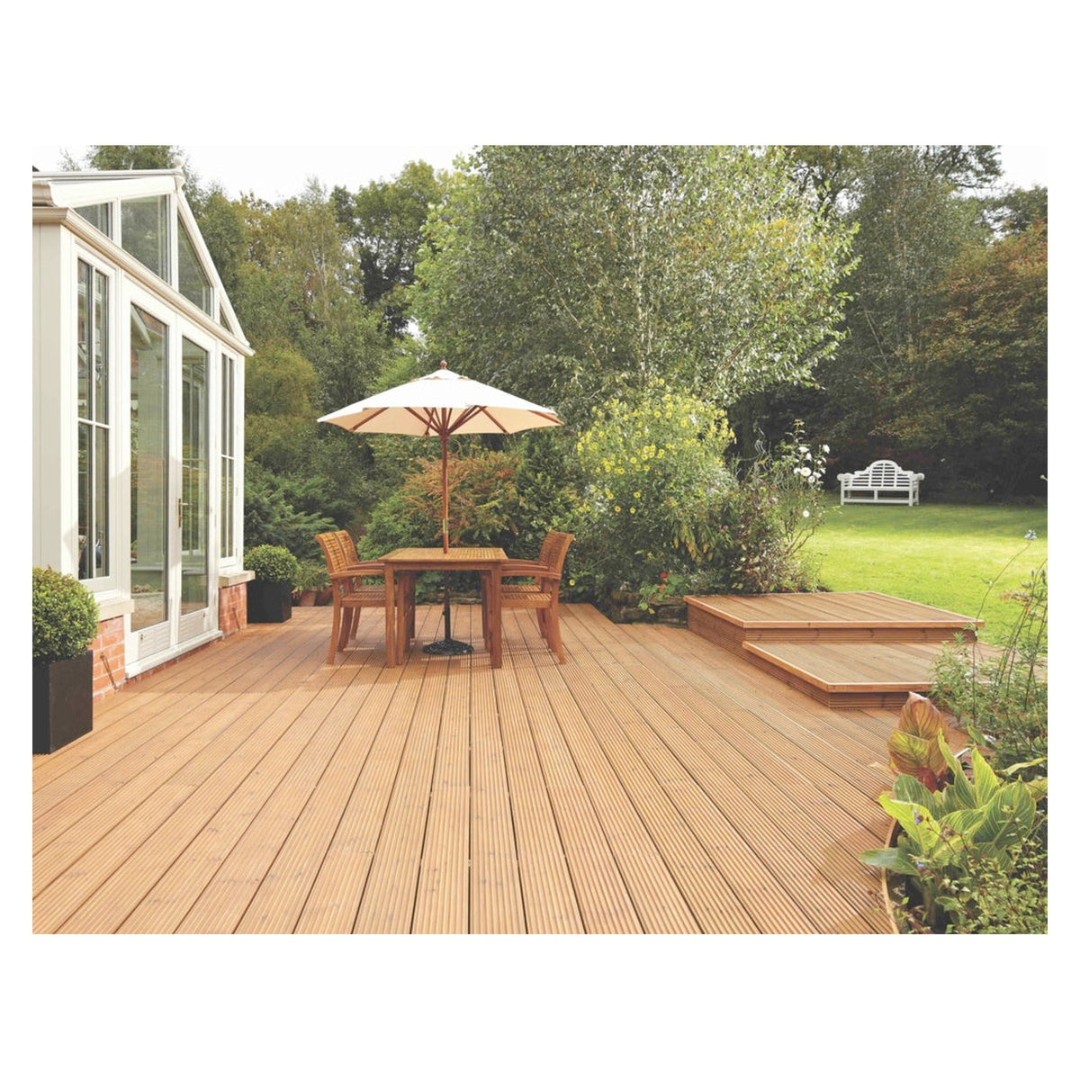Ronseal Ultimate Protection Decking Stain 5L in Country Oak, view 2