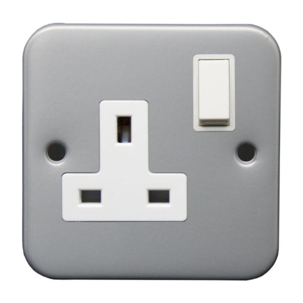 Securlec metal clad 1 gang 13A double pole switched socket