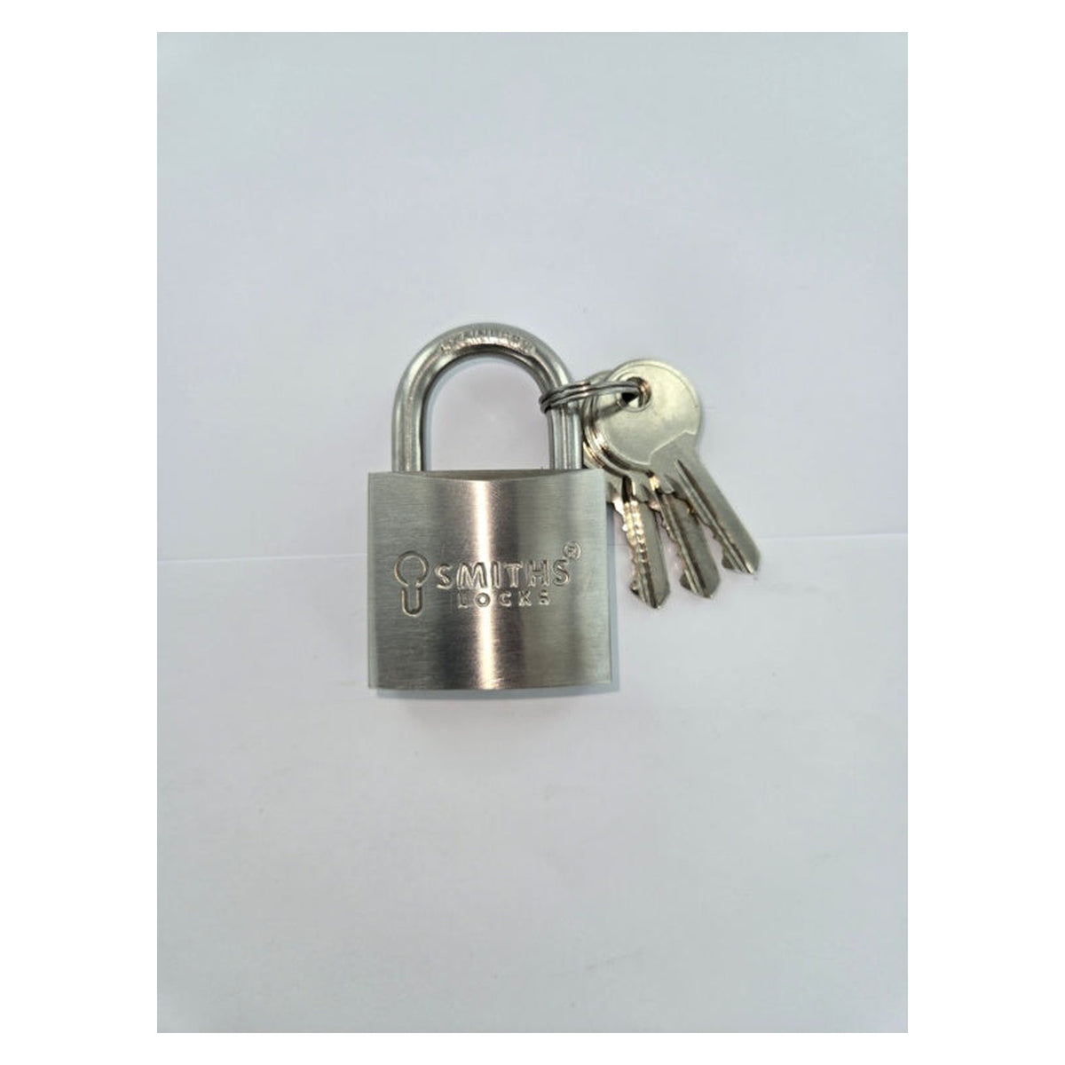 Smiths Locks 40mm stainless steel padlock, view 2