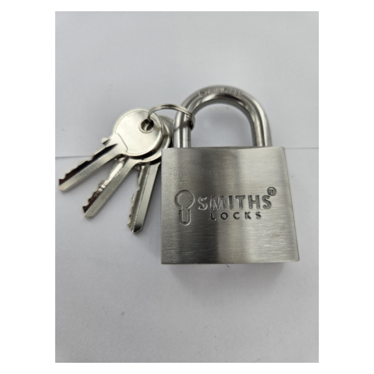 Smiths Locks 50mm stainless steel padlock, view 2