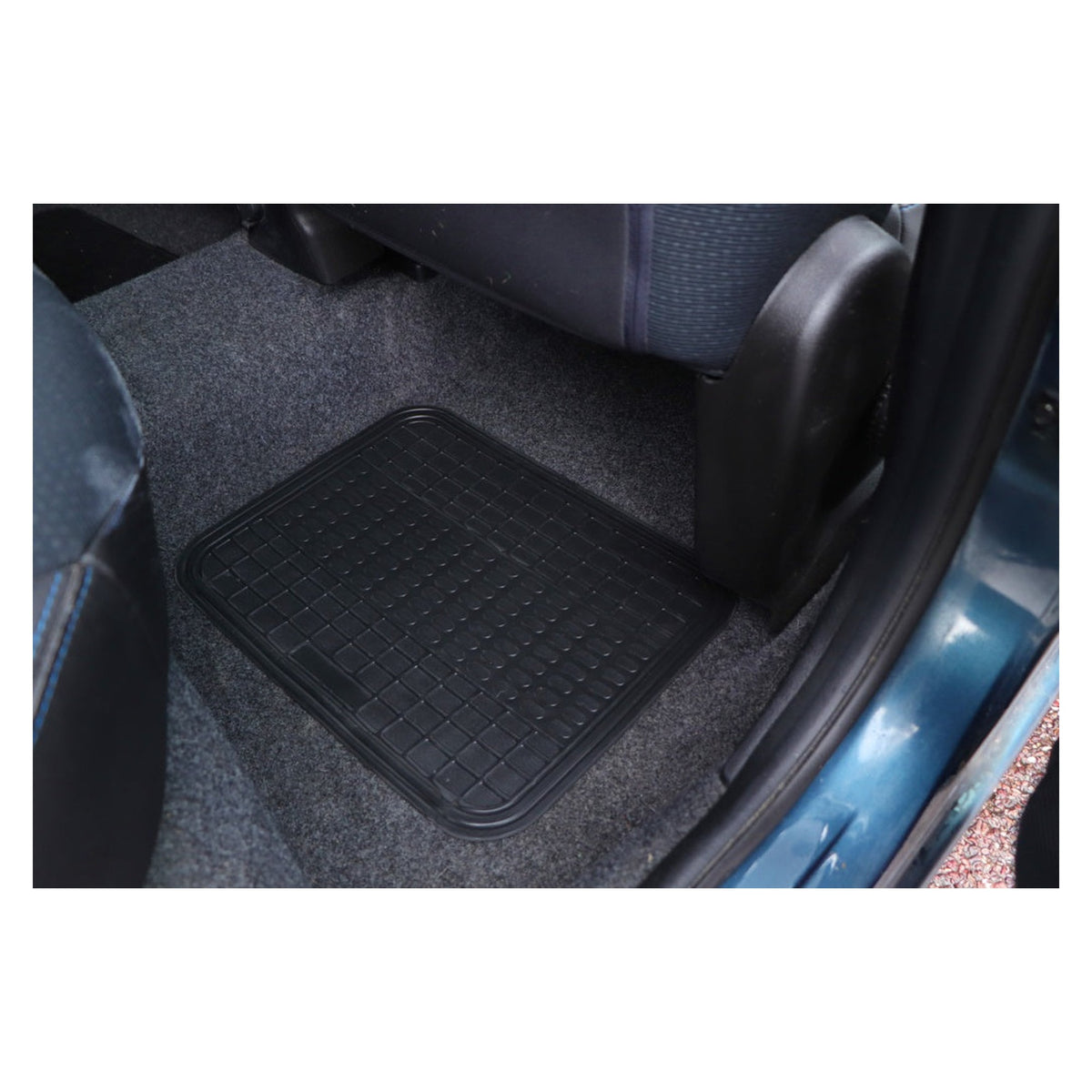 Streetwize black 4 piece rubber car mat set, view 2