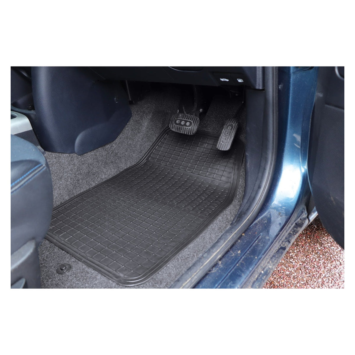 Streetwize black 4 piece rubber car mat set, view 3