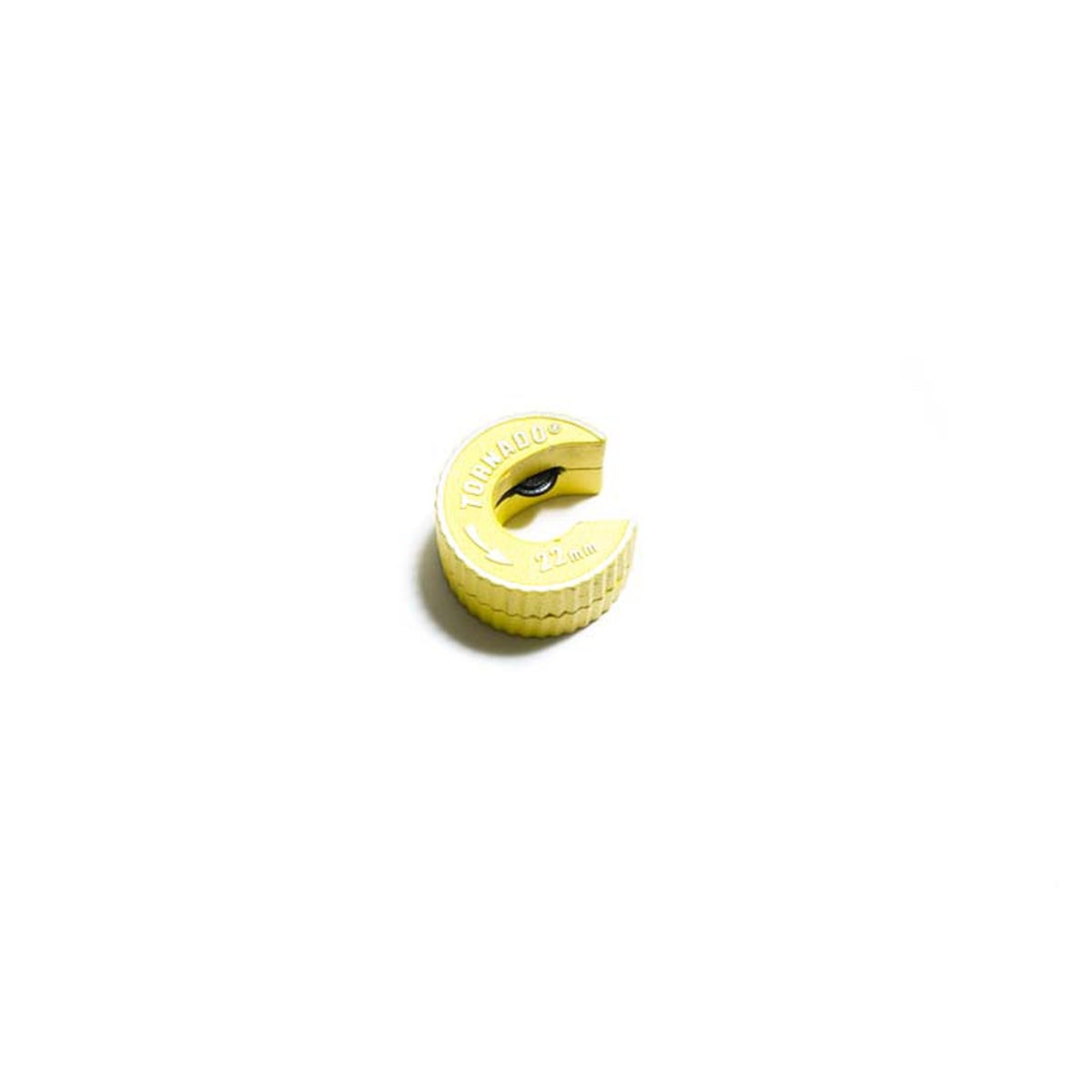 Tornado 15mm pipe cutter in yellow