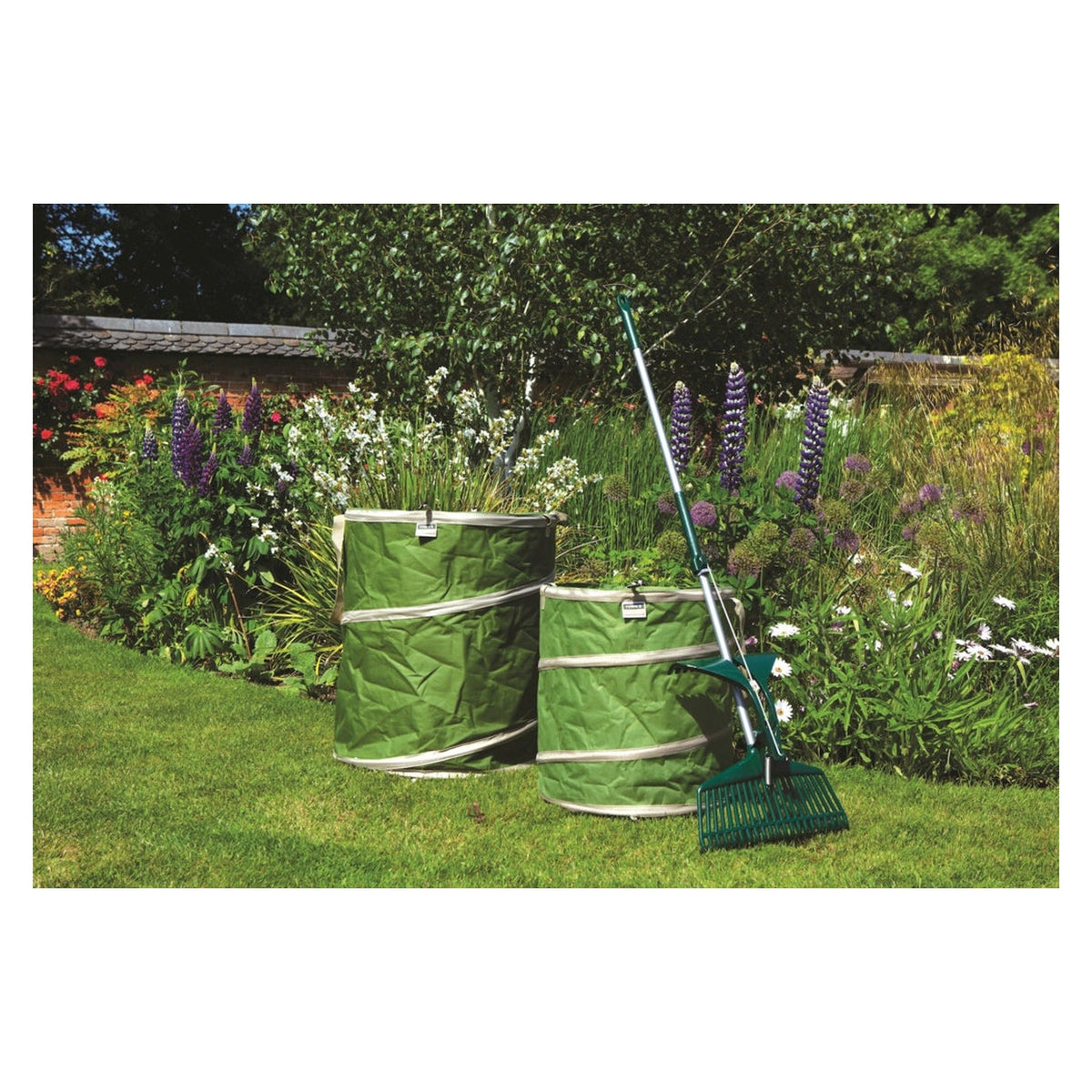 Town & Country small pop-up garden tidy bag 67L, view 2