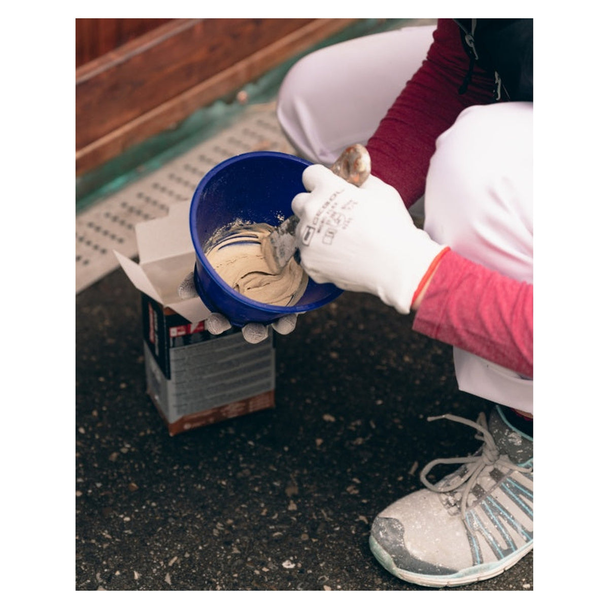 Wood Repair Filler - 1kg Natural, view 5