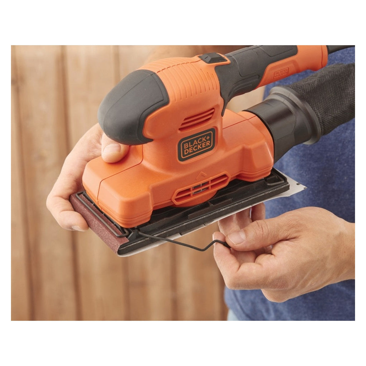 Black and Decker BEW220 1/3 sheet sander, view 2