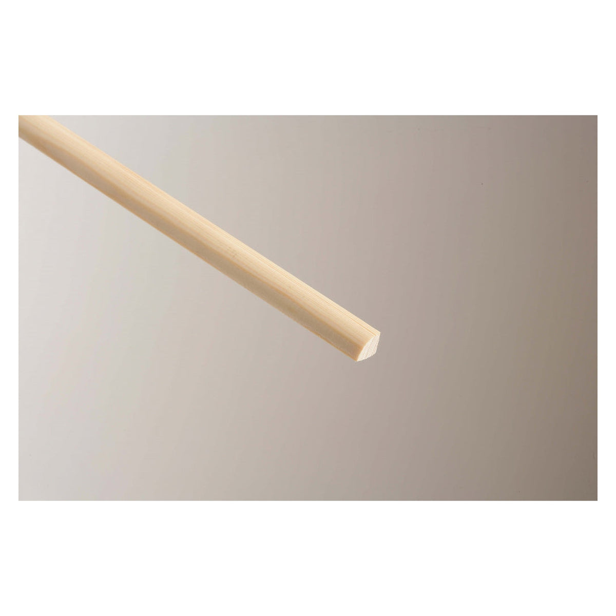 Cheshire Mouldings primed pine quadrant 12 x 21mm, 2.4m