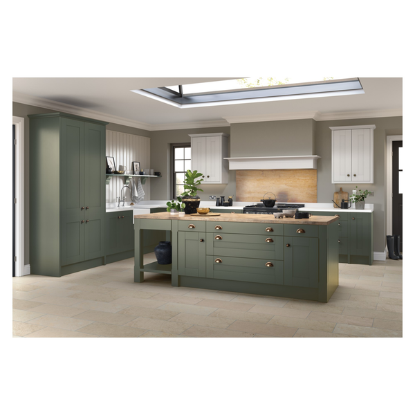 Chippendale Nouveau painted kitchen 8 piece straight layout