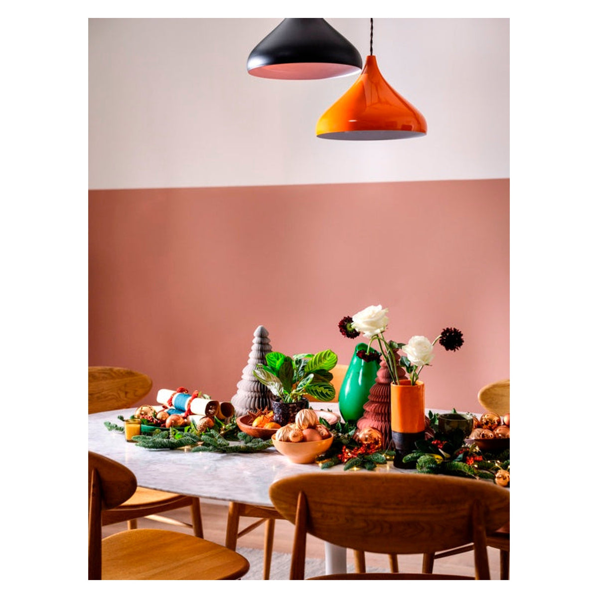 Crown Walls and Ceilings Matt Emulsion 2.5L in Soaring Dove, view 5