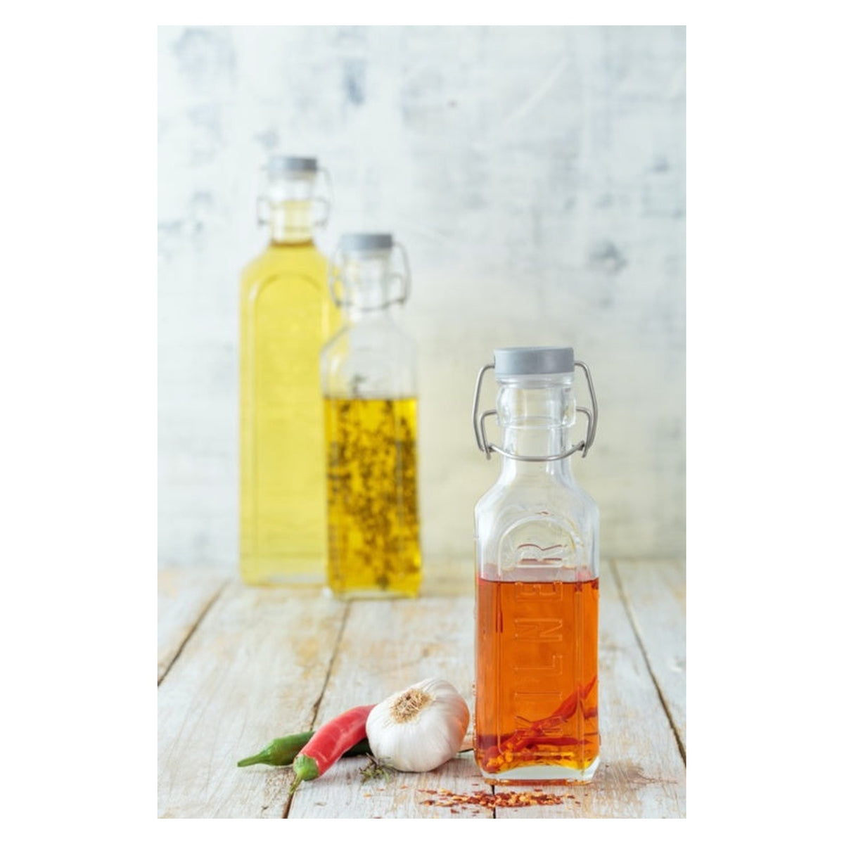 Kilner 1L glass clip top bottle, view 2