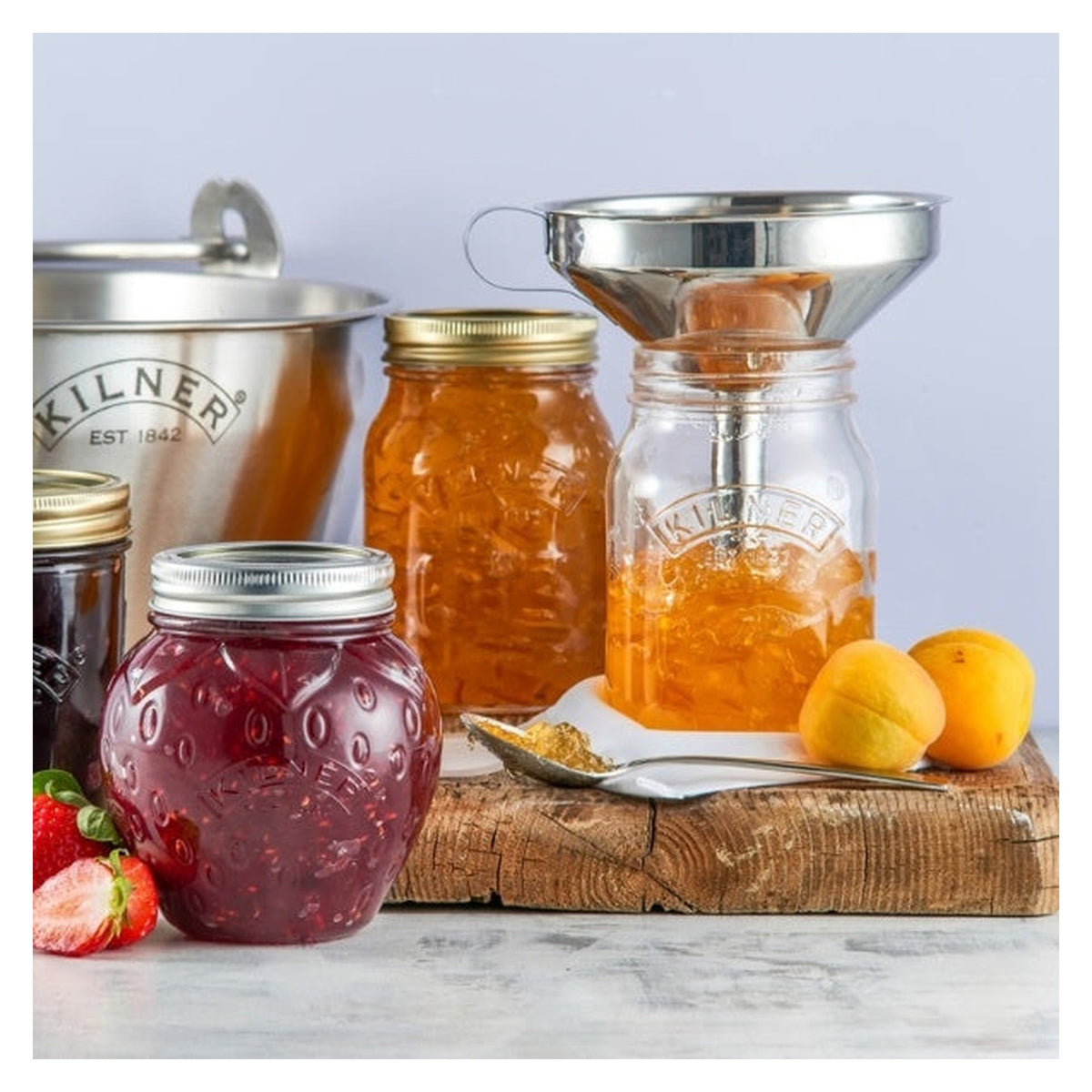 Kilner stainless steel easy strainer funnel, view 2