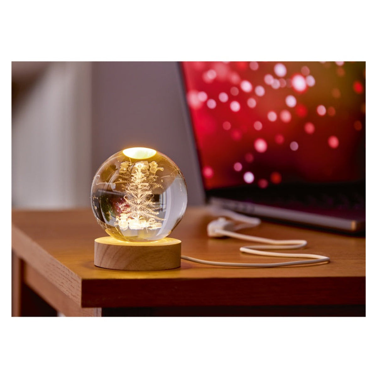 Lit 3D Etched Glass Ball Assorted - 8cm