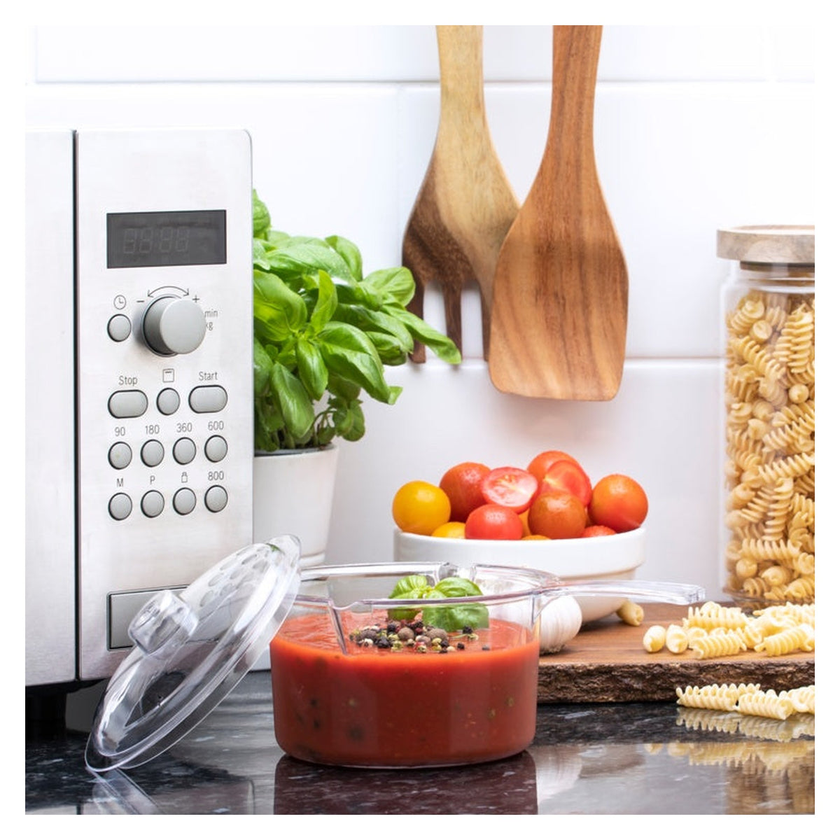 Microwave Essentials large clear saucepan and lid, 850ml