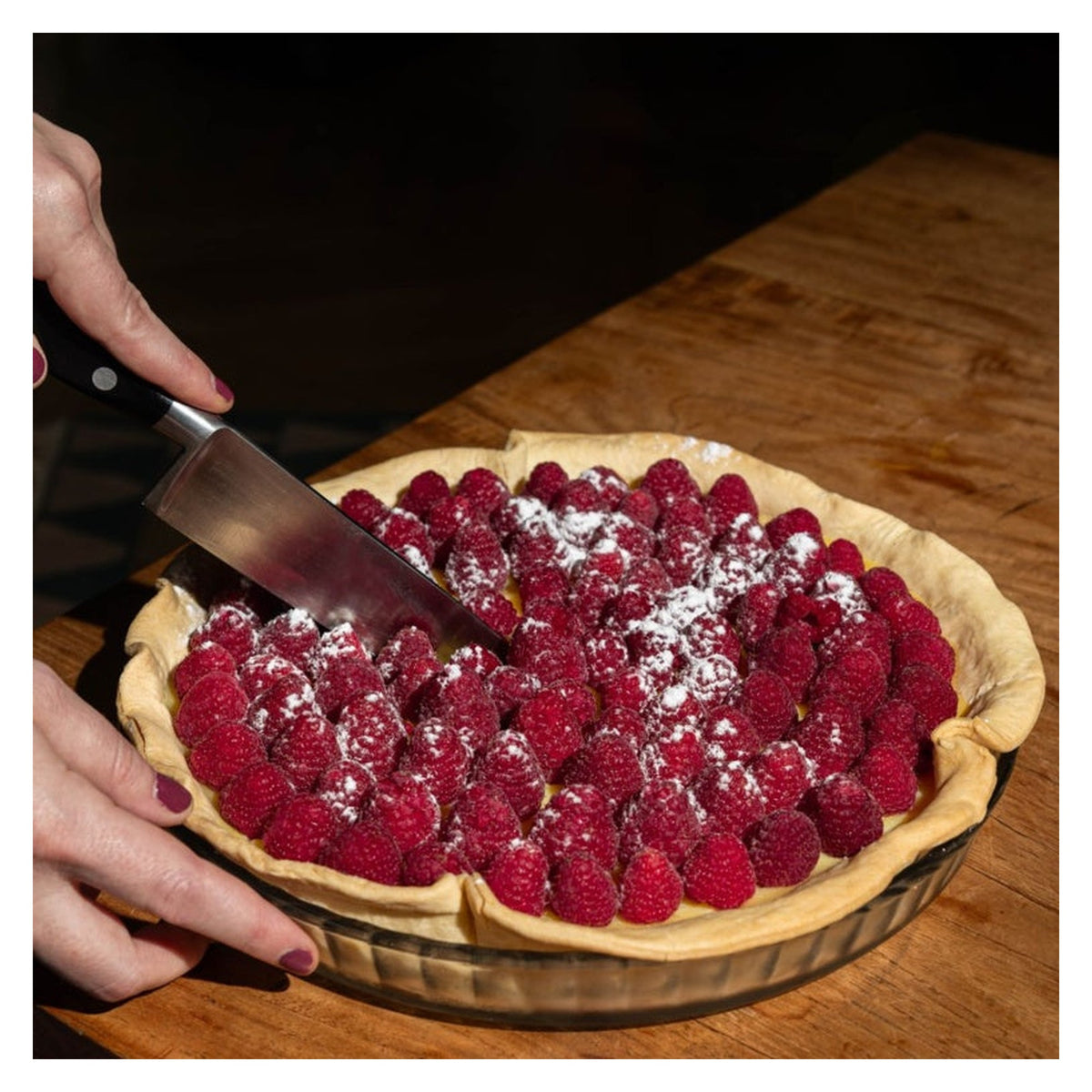 Pyrex Iconics 27cm glass flan dish, view 4