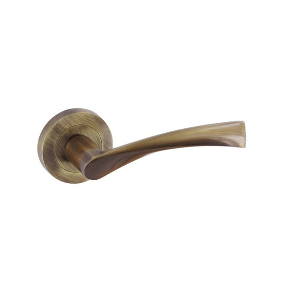 Smiths Architectural Lunar antique bronze handle on rose