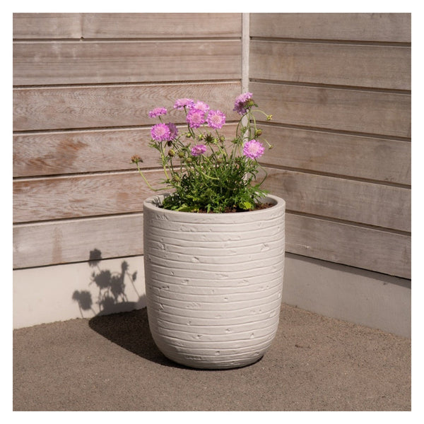 Strata Banbury stone effect round planter