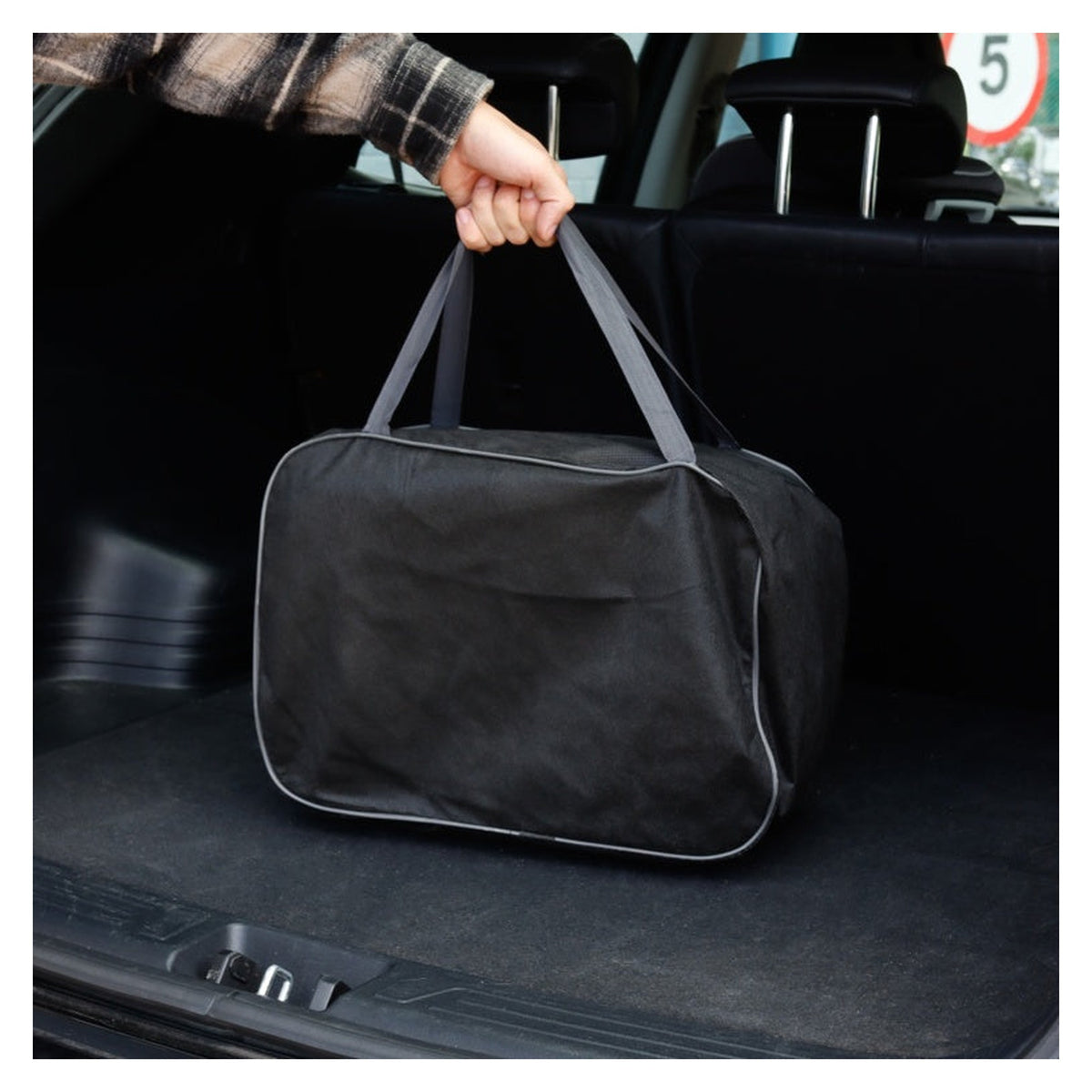 Streetwize medium breathable car cover, view 5