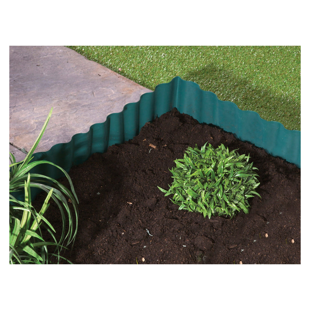 SupaGarden large plastic lawn edging
