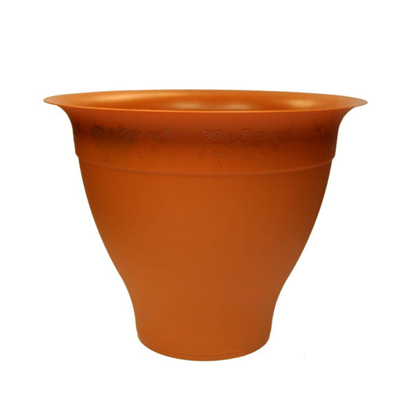 Thumbs Up Greenfields 24cm round planter in terracotta