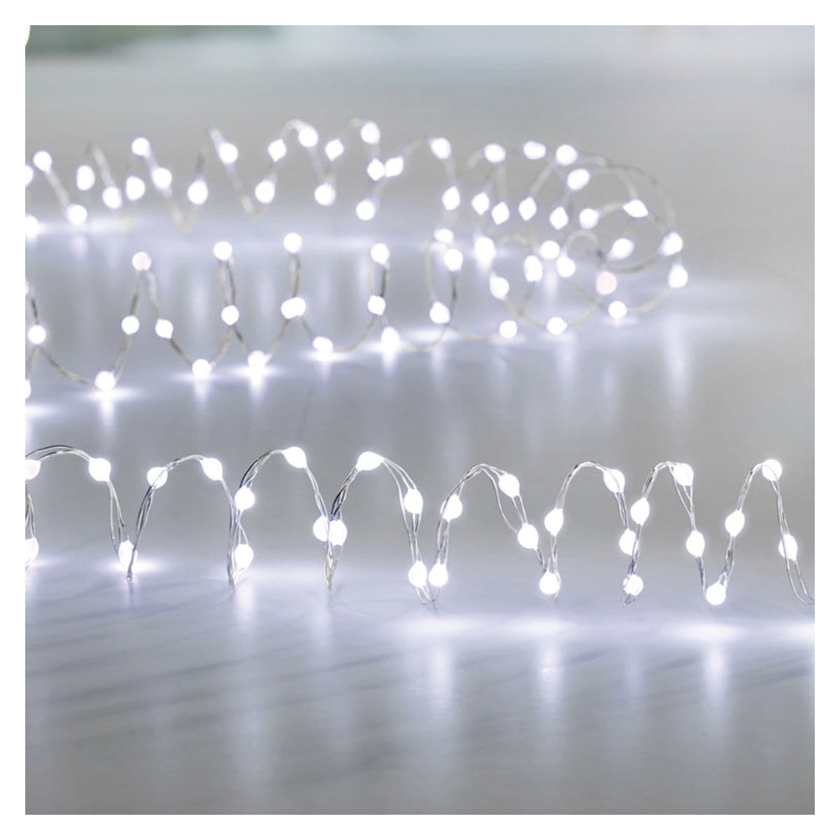 Ultrabright Silver Wire 200 LEDs - White