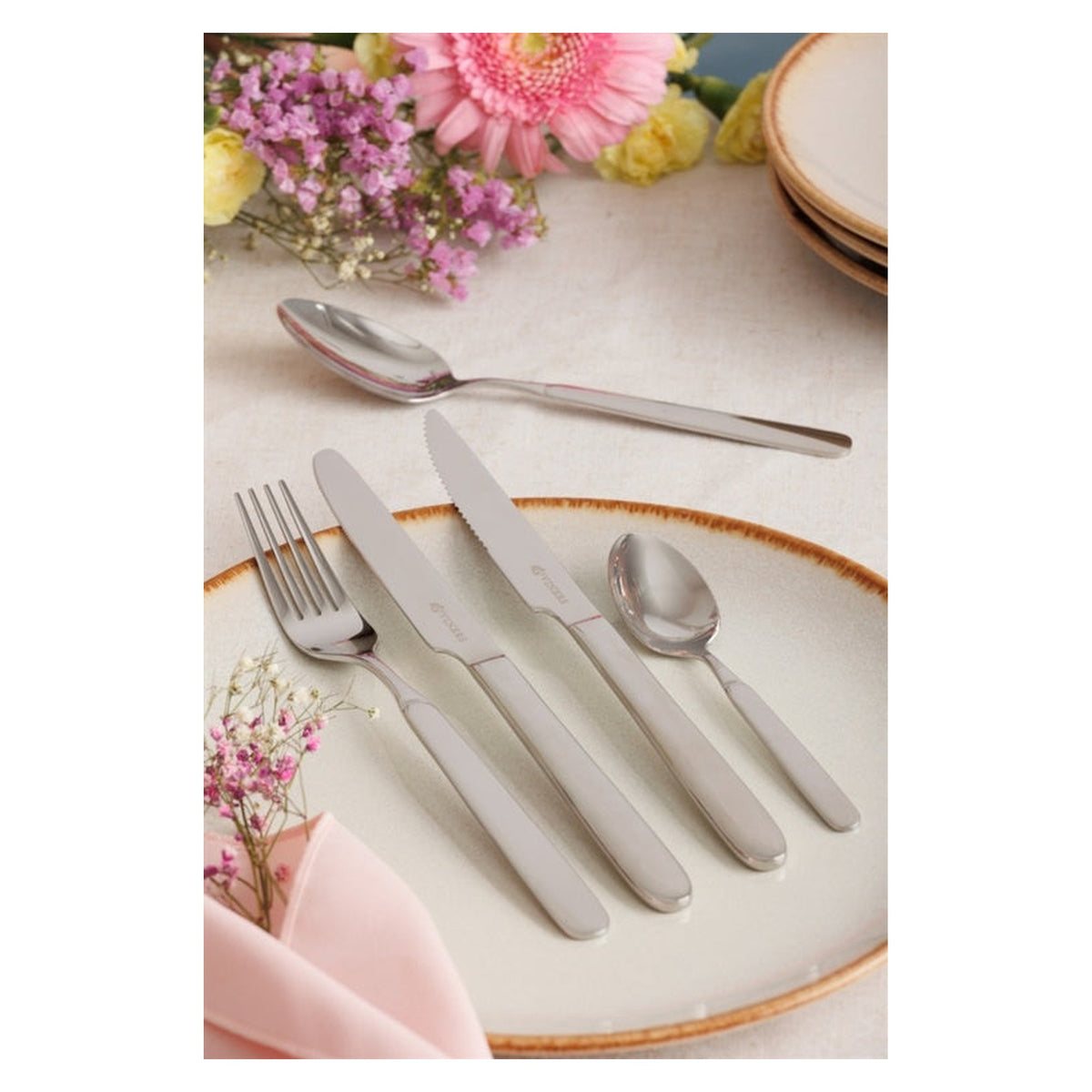 Viners Marple 20 piece cutlery set with steak knives